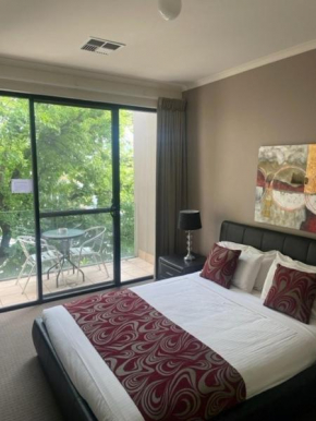 RNR Sturt Holiday Home